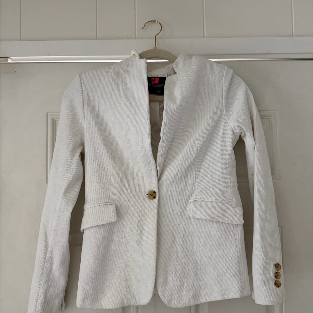Katherine Barclay Elegant white sophisticated, professional Cream Blazer - Picture 2 of 6